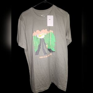 Nike Men's Graphic Tee - Army Green Running Tee Size Large NWT
